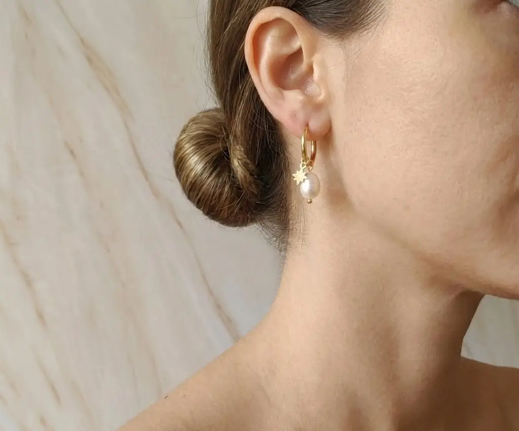 Candongas Estrella con Perla doradas