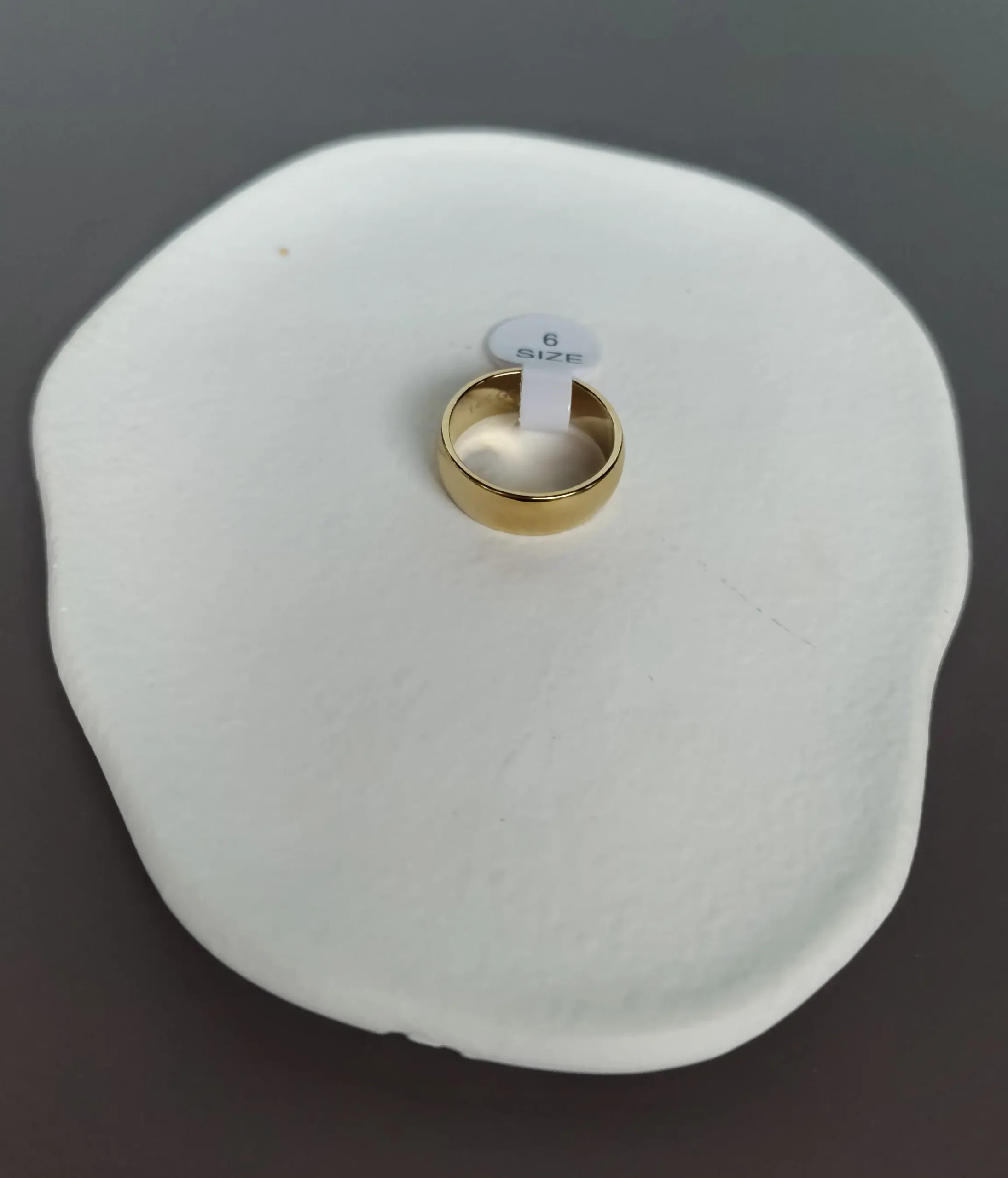 Anillo Ajustable Dorado Brisa Delgado