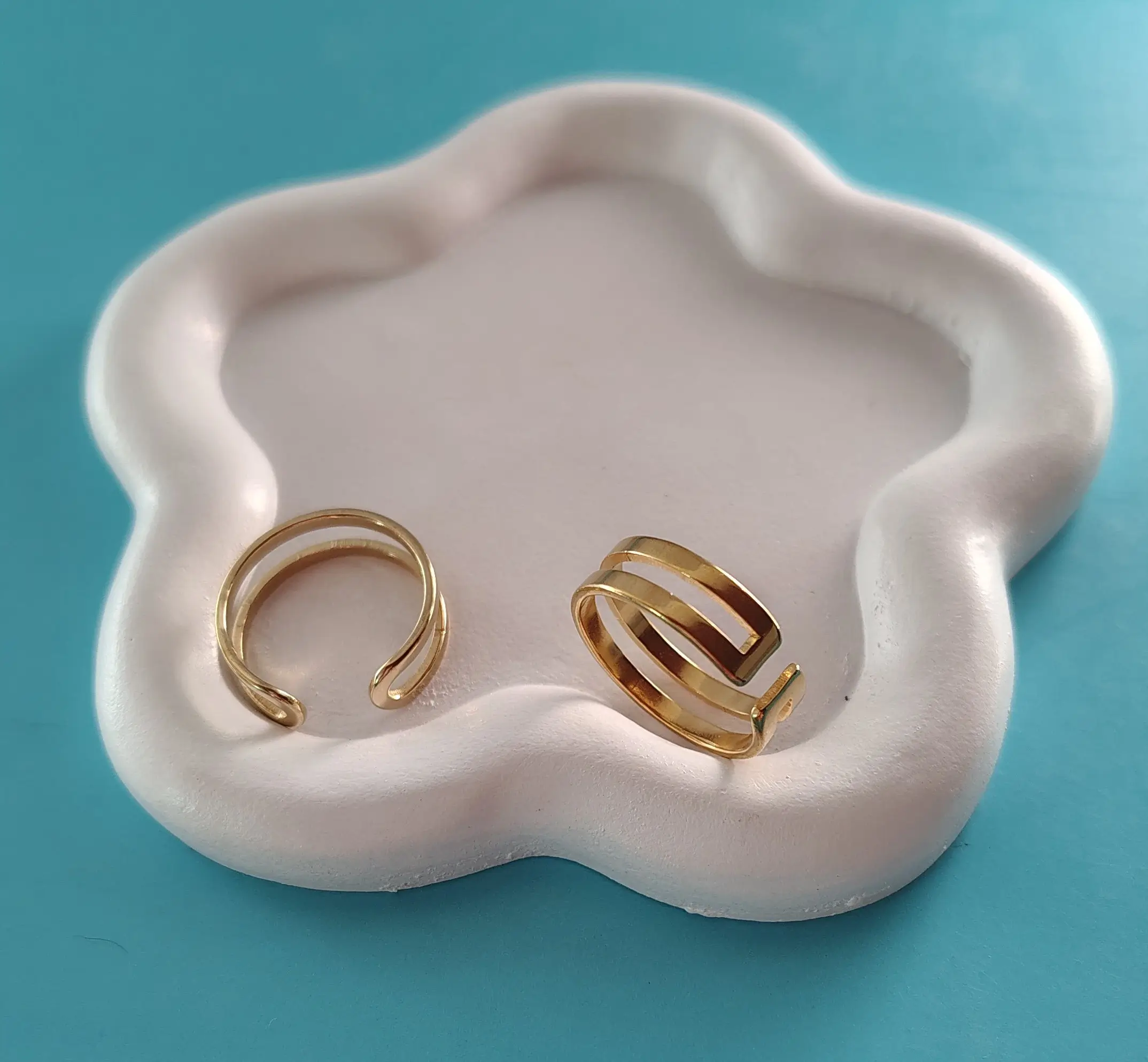 Anillo Dorado Épica en Acero Inoxidable Ajustable