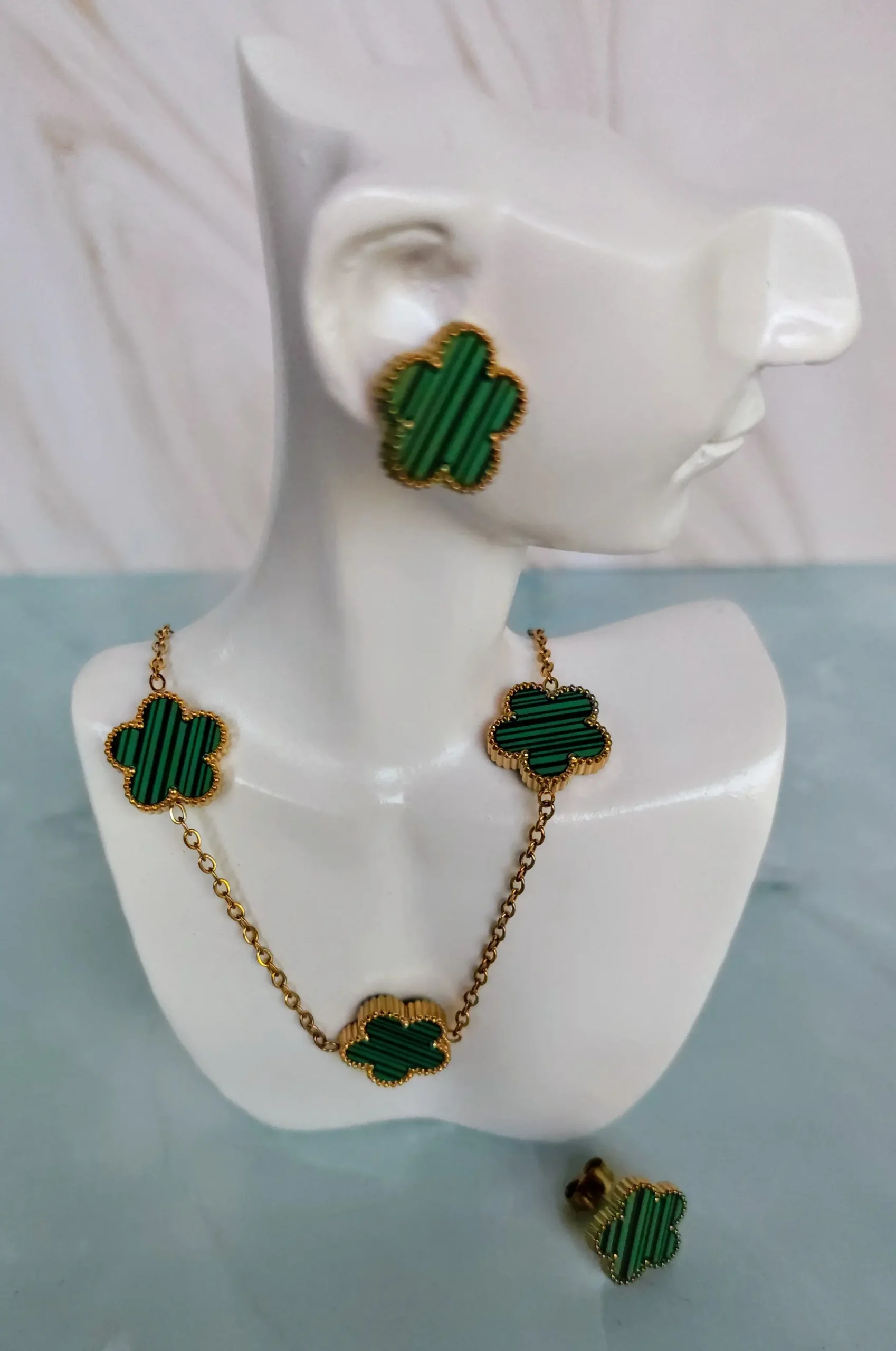 Kit de Trébol Verde con 5 Hojas en Acero Inoxidable