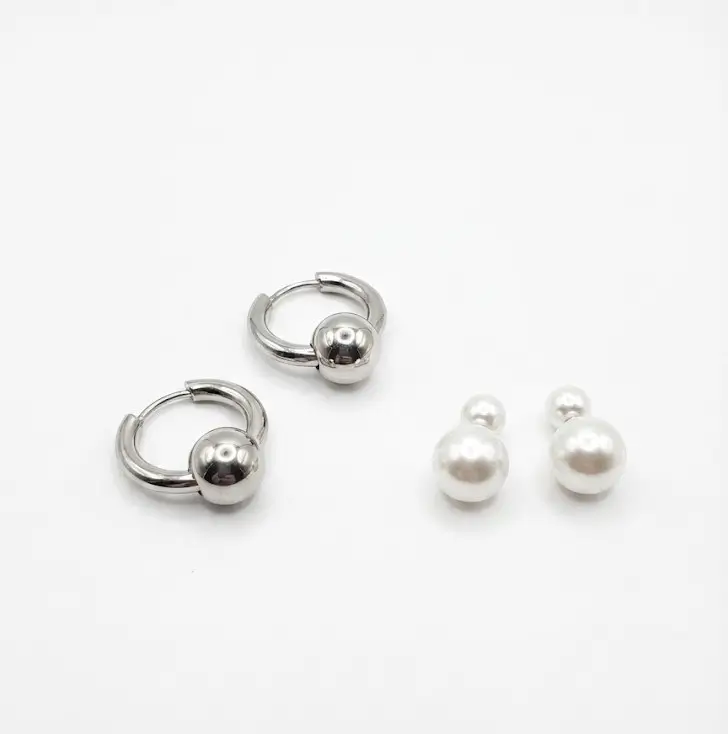 Candongas Plateadas y Doradas 2 Pares de Aretes Minimalistas Y2K