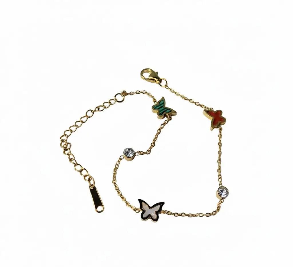Pulsera Dorada de Mariposa con Circón en Acero Inoxidable